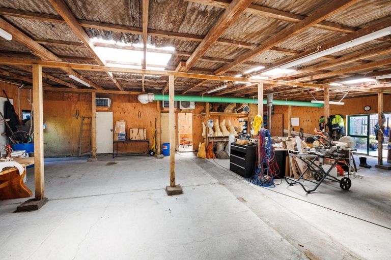 Photo of property in 359 Newbury Line, Bunnythorpe, Palmerston North, 4478