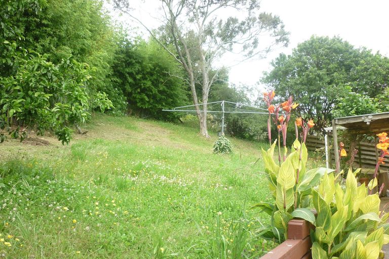 Photo of property in 18 Clyma Place, Massey, Auckland, 0614