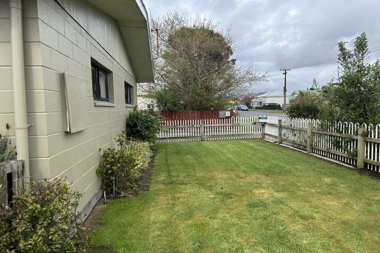 Photo of property in 75b Romilly Street, Westport, 7825