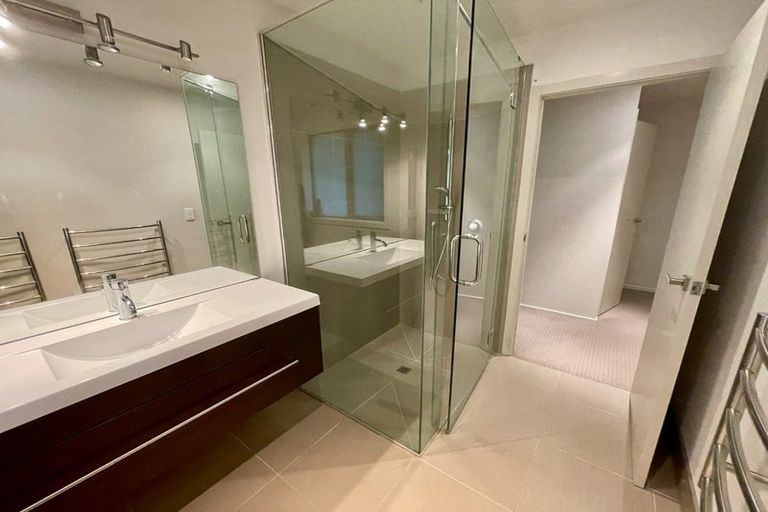 Photo of property in 35c Parnell Street, Fairfield, Lower Hutt, 5011