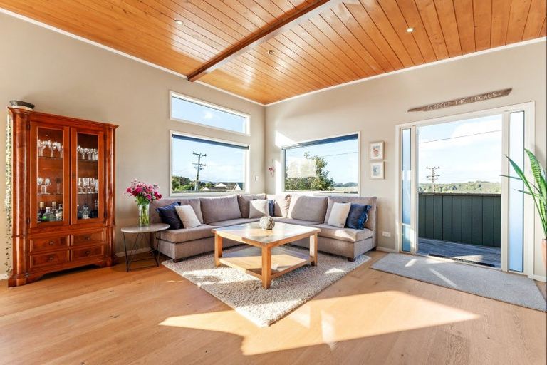 Photo of property in 38 Green Road, Matakana, Warkworth, 0985