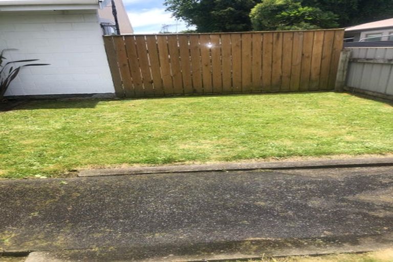 Photo of property in 2/175 Park Road, West End, Palmerston North, 4410