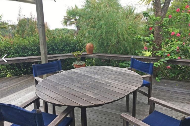 Photo of property in 242 Beach Road, Onerahi, Whangarei, 0110