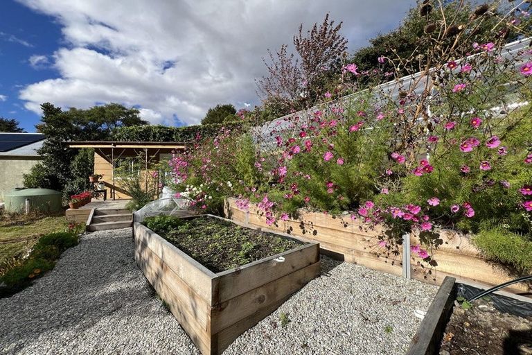 Photo of property in 35 Wesney Terrace, Kingston, Athol, 9793