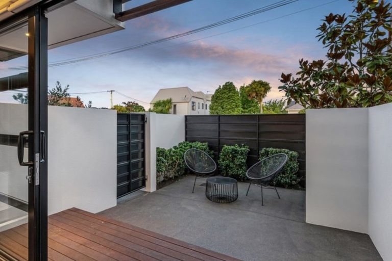 Photo of property in 107 Caledonian Road, St Albans, Christchurch, 8014