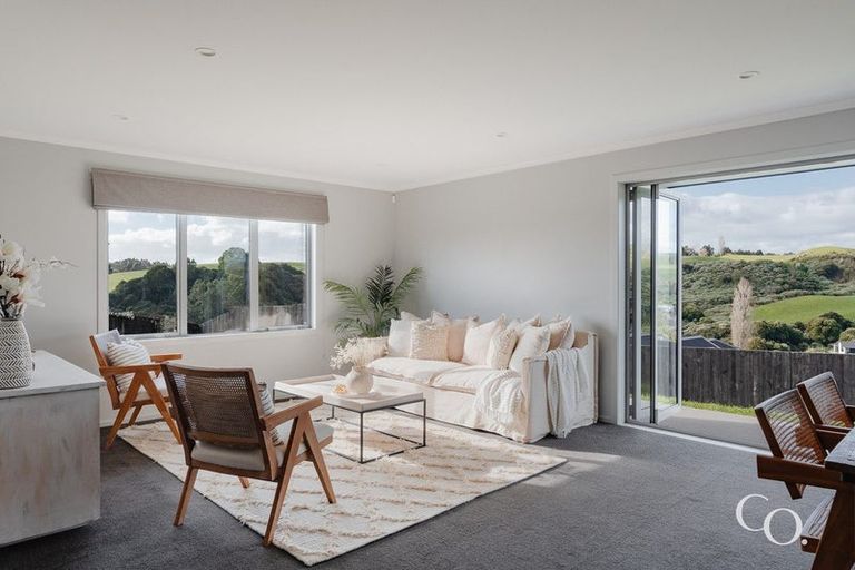 Photo of property in 72 Adler Drive, Ohauiti, Tauranga, 3112