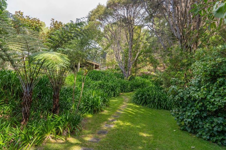 Photo of property in 554 Boat Harbour Road, Whenuakite, Whitianga, 3591