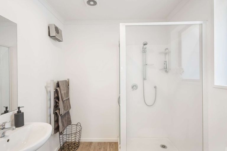 Photo of property in 31a Mataroa Place, Parklands, Christchurch, 8083