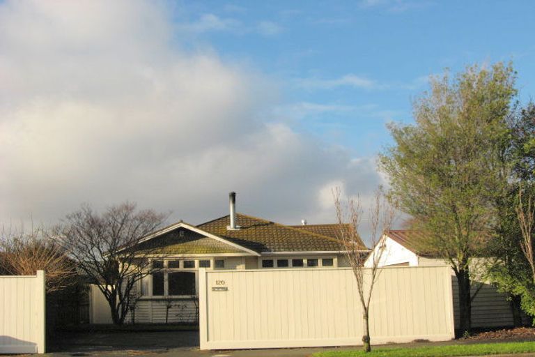 Photo of property in 120a Innes Road, St Albans, Christchurch, 8052
