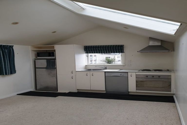 Photo of property in 10 Blucher Avenue, Newtown, Wellington, 6021