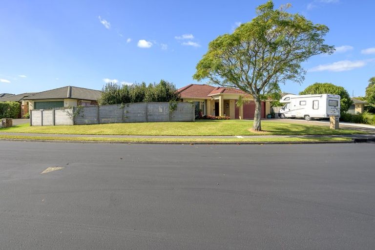Photo of property in 58 Pacific Cove Drive, Papamoa Beach, Papamoa, 3118