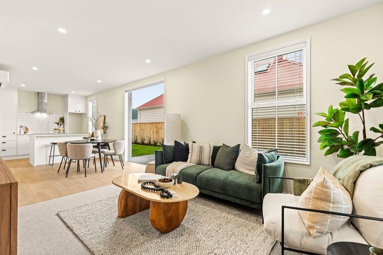 Photo of property in 7a Waitikiri Drive, Parklands, Christchurch, 8083