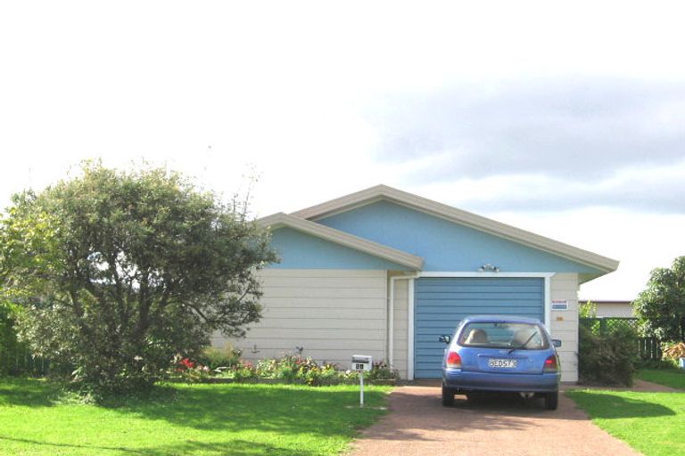 Photo of property in 1c Hindmarsh Street, Henderson, Auckland, 0612