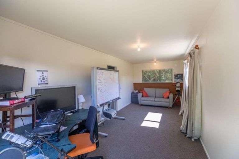 Photo of property in 50 Morrison Road, Te Horo, Otaki, 5581