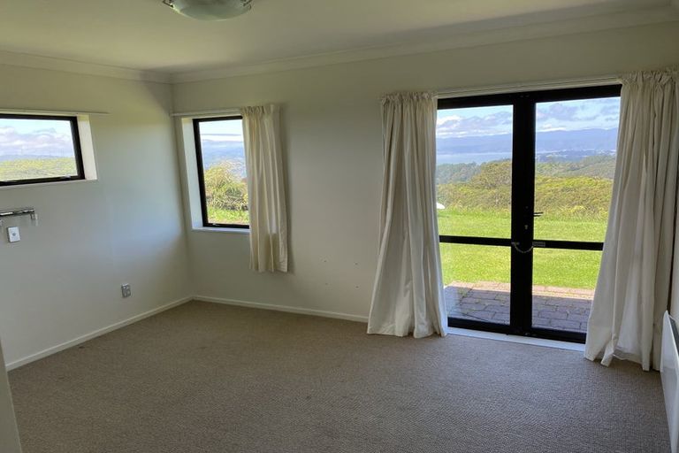 Photo of property in 82 Southernthread Road, Brooklyn, Wellington, 6021