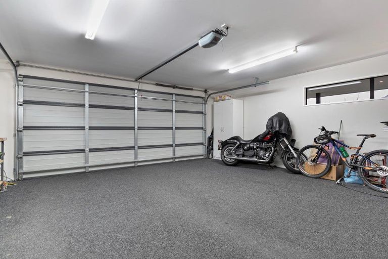 Photo of property in 8 Judge And Jury Drive, Lake Hayes, Queenstown, 9304