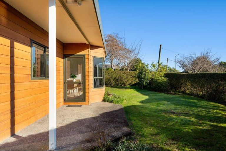Photo of property in 35 Selwyn Road, Havelock North, 4130