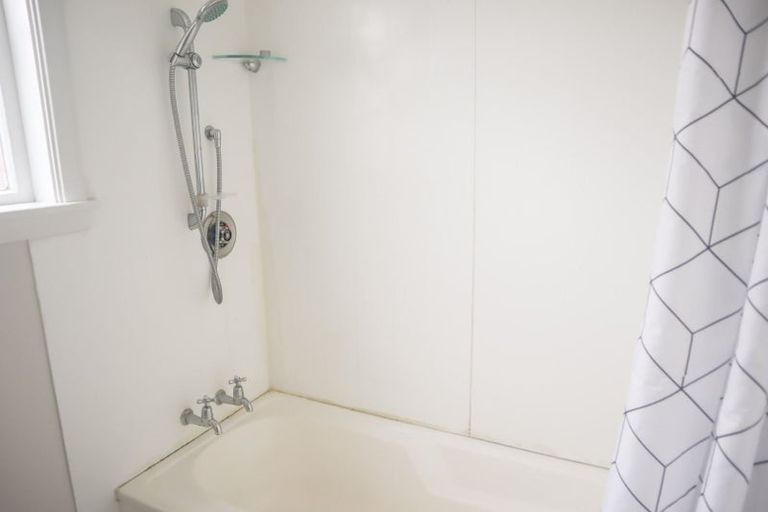 Photo of property in 5 Jollie Street, Linwood, Christchurch, 8062