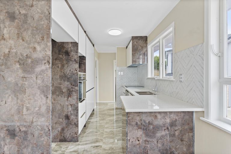 Photo of property in 29c Dreadon Road, Manurewa, Auckland, 2102