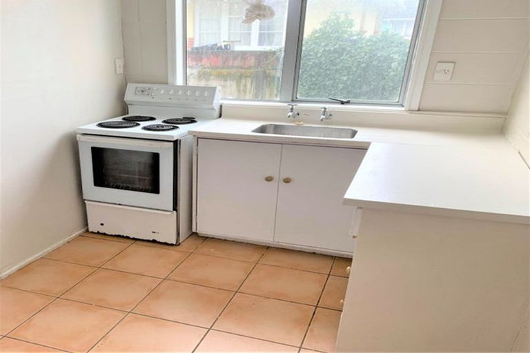 Photo of property in 9f5- Totara Street, Trentham, Upper Hutt, 5018