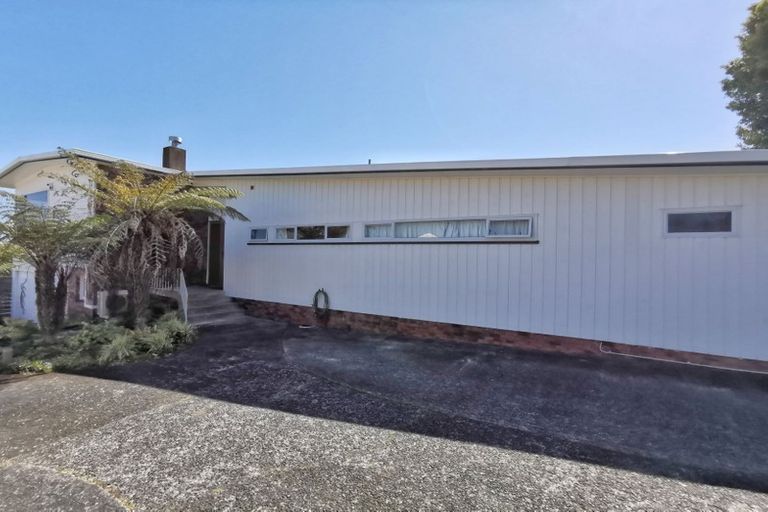 Photo of property in 14 Fortyfoot Lane, Sunnyhills, Auckland, 2010