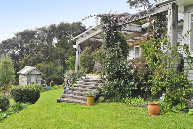Photo of property in 147 Anderson Road, Matakana, Warkworth, 0985