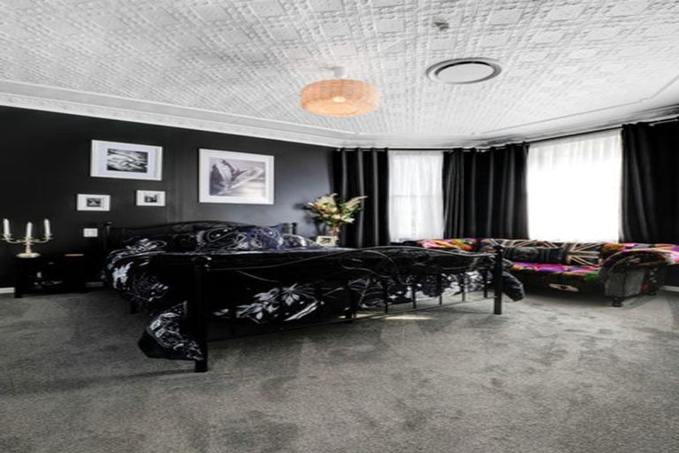 Photo of property in 19 Rosalind Street, Stratford, 4332