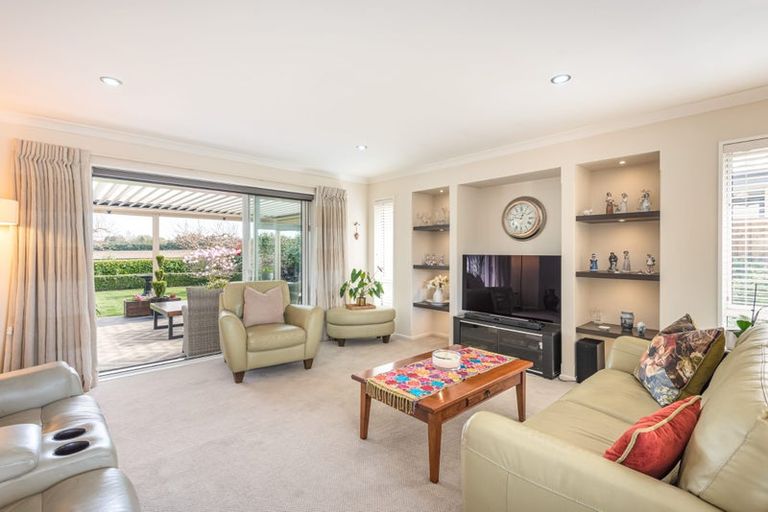 Photo of property in 7 Lancewood Way, Rangiora, 7400