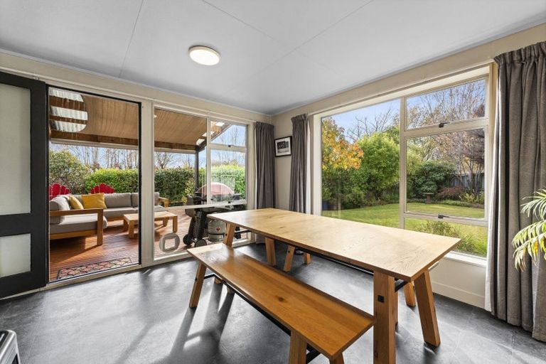 Photo of property in 23 Kereru Street, Two Mile Bay, Taupo, 3330