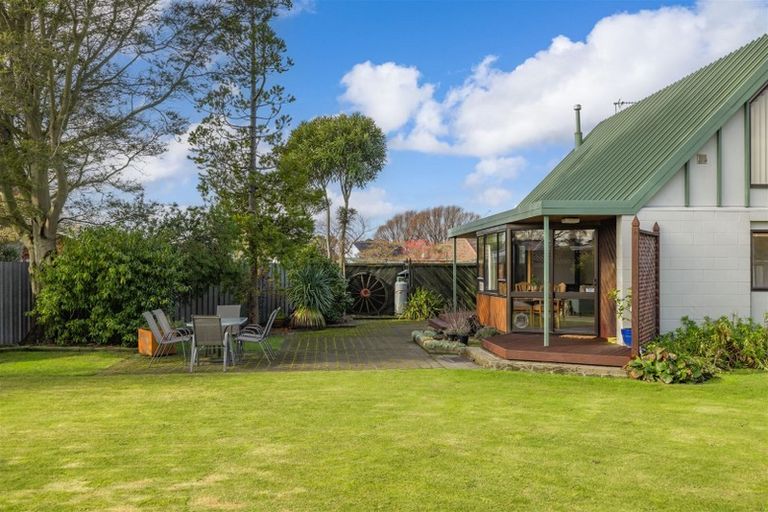 Photo of property in 233 New Brighton Road, Burwood, Christchurch, 8061