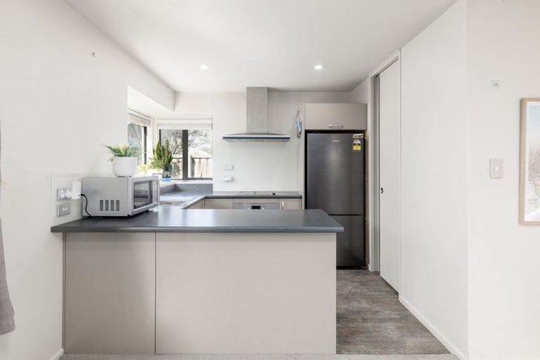 Photo of property in 2/71 Thames Street, Mairehau, Christchurch, 8013