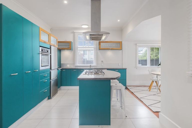 Photo of property in 2/35 Rutland Street, St Albans, Christchurch, 8014