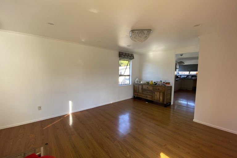 Photo of property in 6 Mayer Place, Ranui, Auckland, 0612