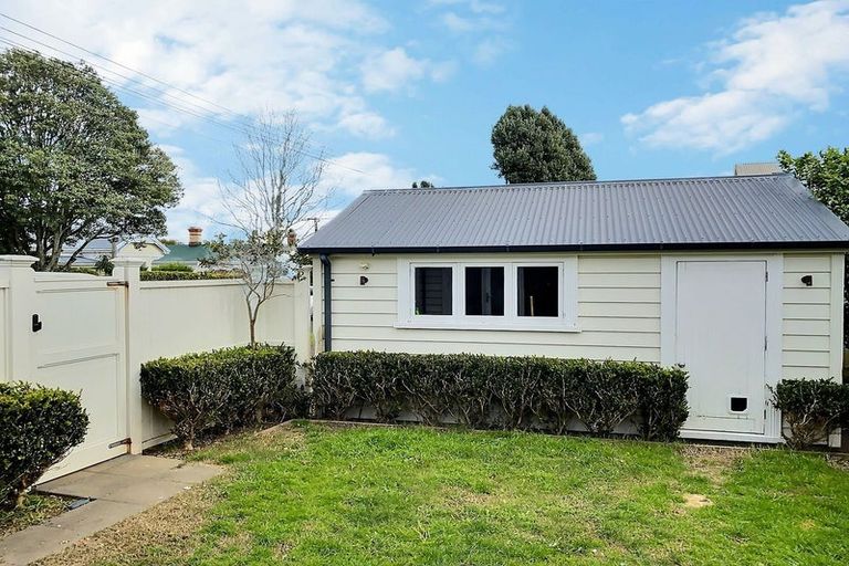 Photo of property in 167 Victoria Road, Devonport, Auckland, 0624