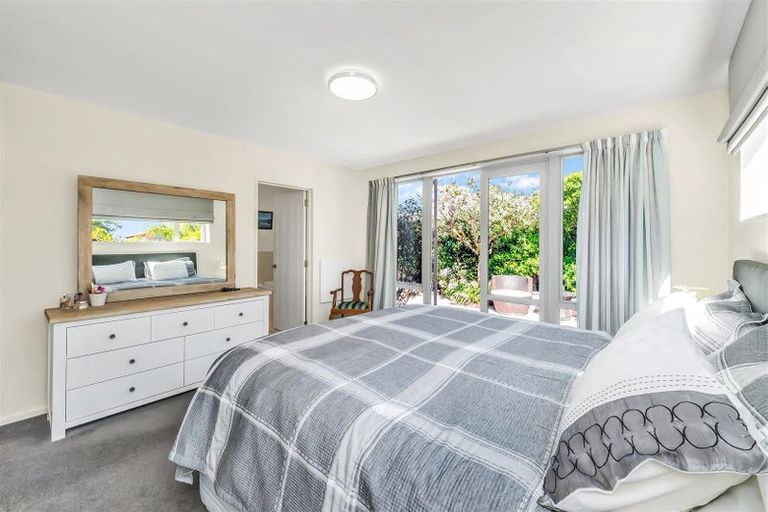 Photo of property in 49 Coolspring Way, Redwood, Christchurch, 8051