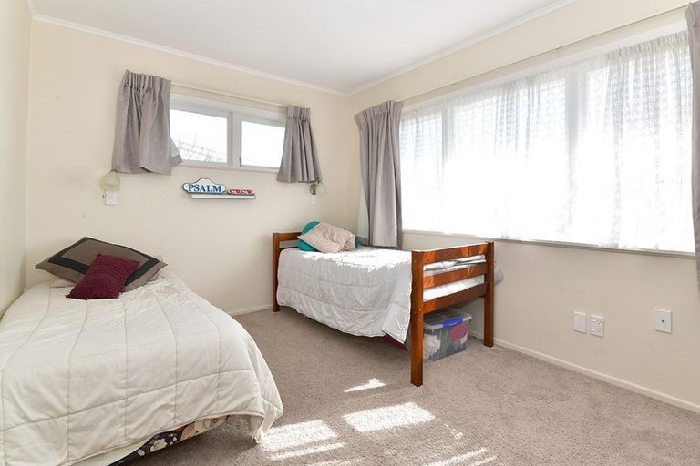 Photo of property in 28 Downer Street, Helensville, 0800