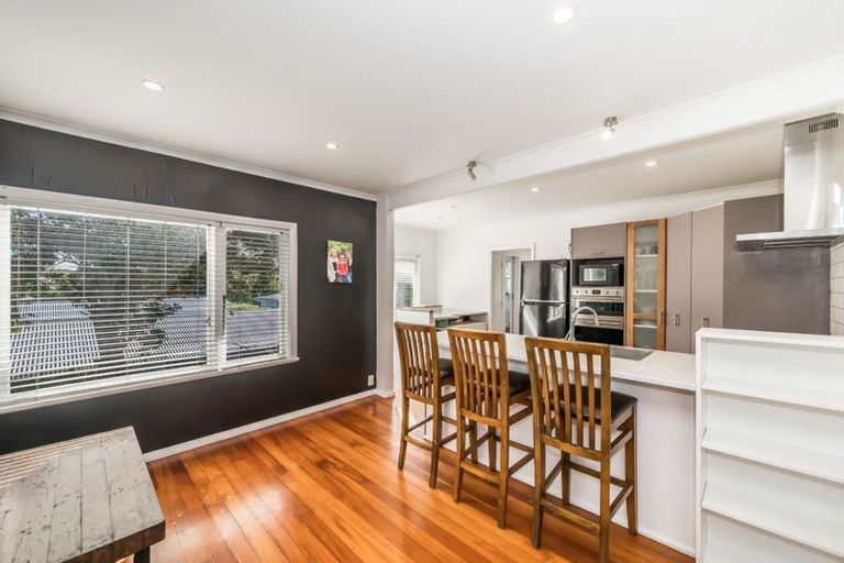 Photo of property in 3 Wairere Grove, Paraparaumu, 5032