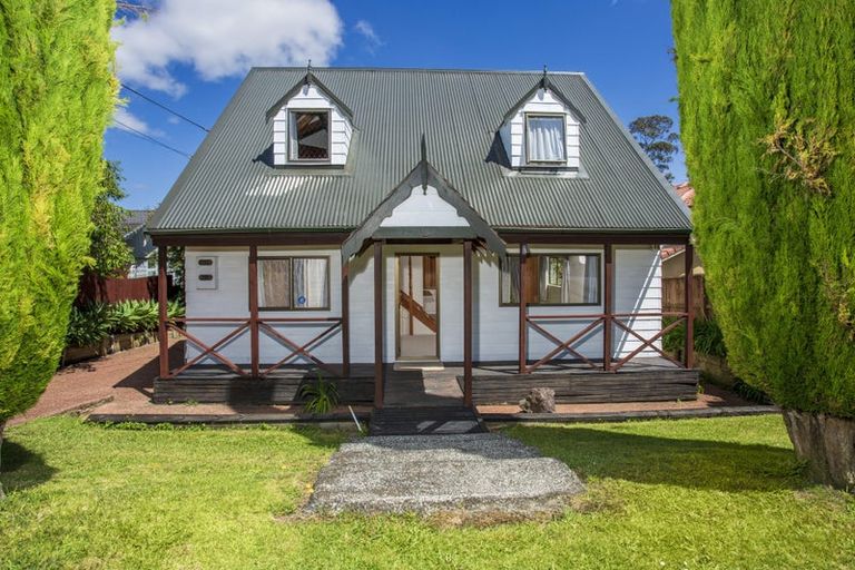 Photo of property in 34 The Avenue, Albany, Auckland, 0632