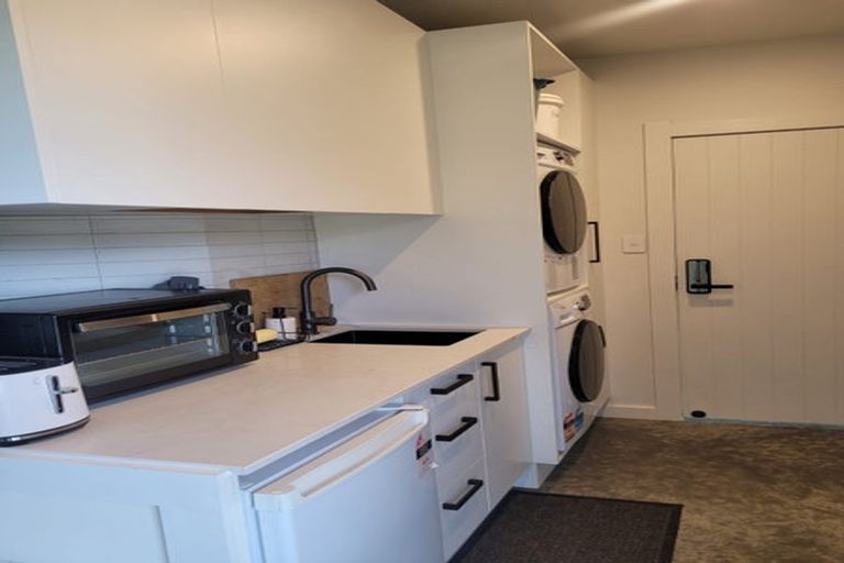 Photo of property in 168 Eskridge Drive, Eskdale, Napier, 4182