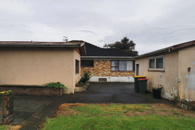 Photo of property in 16 Caspar Road, Papatoetoe, Auckland, 2025