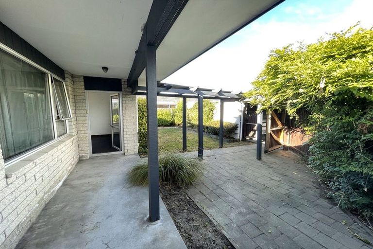 Photo of property in 3/16 Gresford Street, Edgeware, Christchurch, 8013