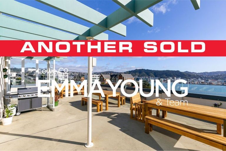 Photo of property in Jerningham Apartments, 20 Oriental Terrace, Oriental Bay, Wellington, 6011