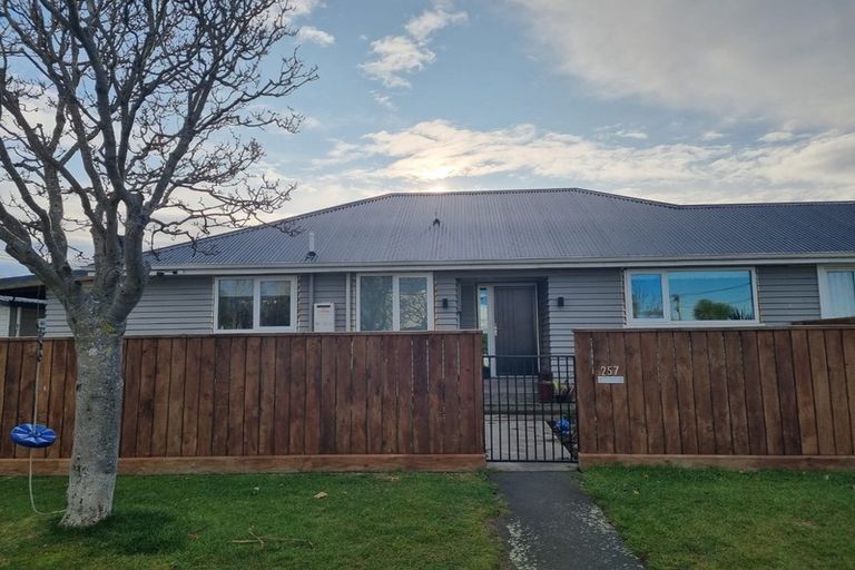 Photo of property in 257 Knowles Street, Mairehau, Christchurch, 8052