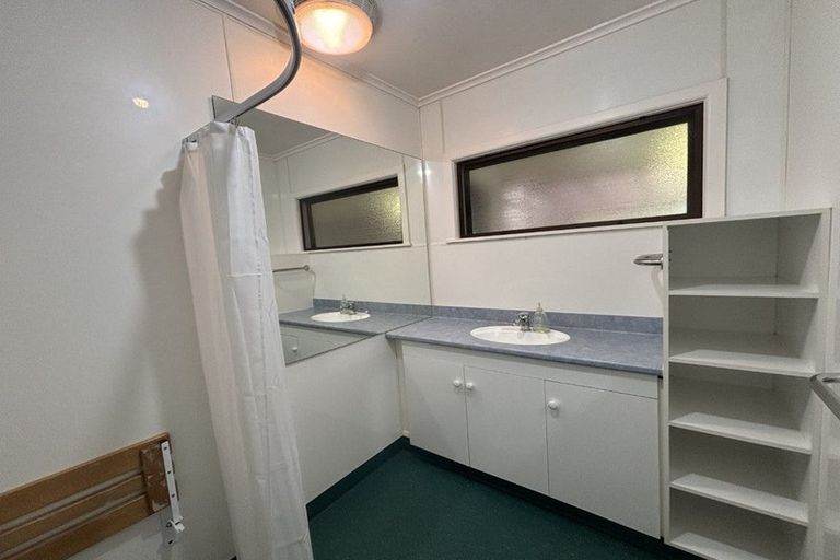 Photo of property in 3 Surrey Street, Taradale, Napier, 4112