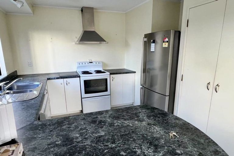 Photo of property in 2/10 Belmont Terrace, Milford, Auckland, 0620