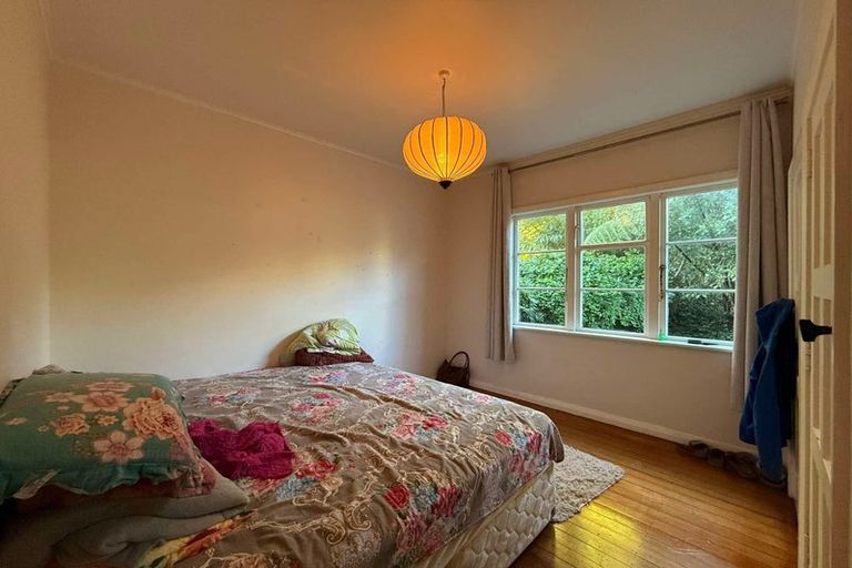 Photo of property in 83 Sunshine Avenue, Karori, Wellington, 6012