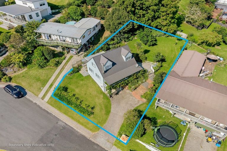 Photo of property in 105 Ngati Porou Place, Whangamata, 3620