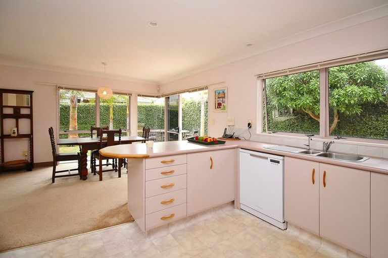 Photo of property in 71 Santa Monica Drive, Papamoa Beach, Papamoa, 3118