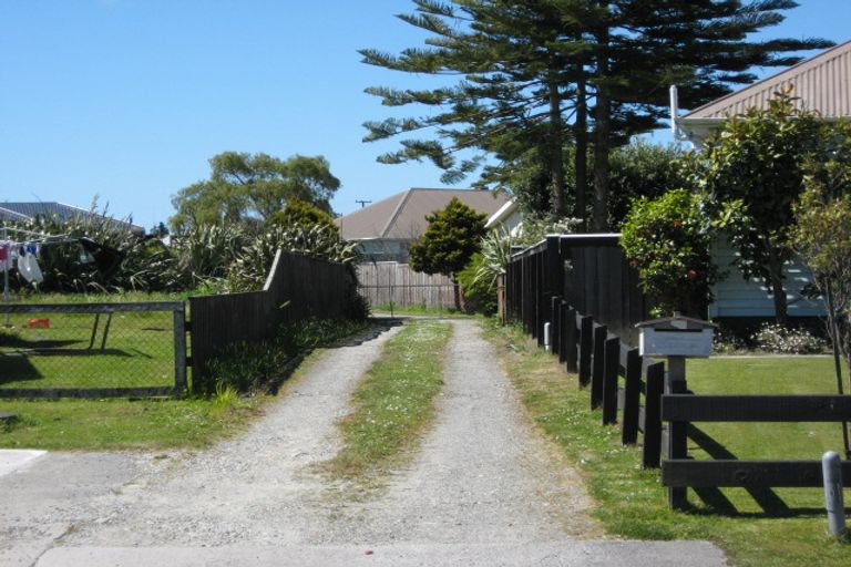 Photo of property in 63 Rintoul Street, Westport, 7825