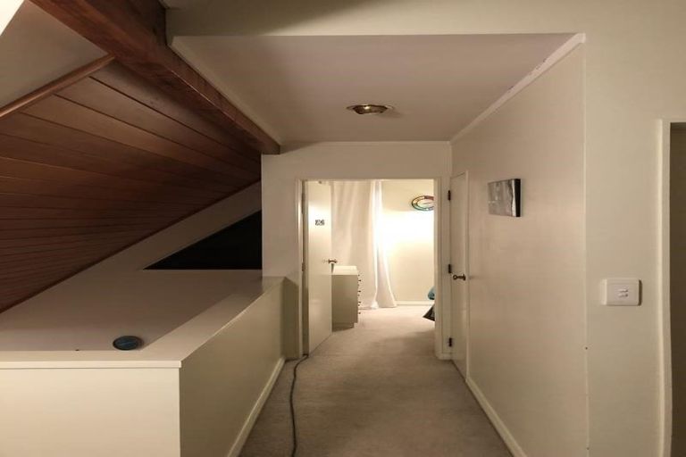 Photo of property in 21 Moxham Avenue, Hataitai, Wellington, 6021